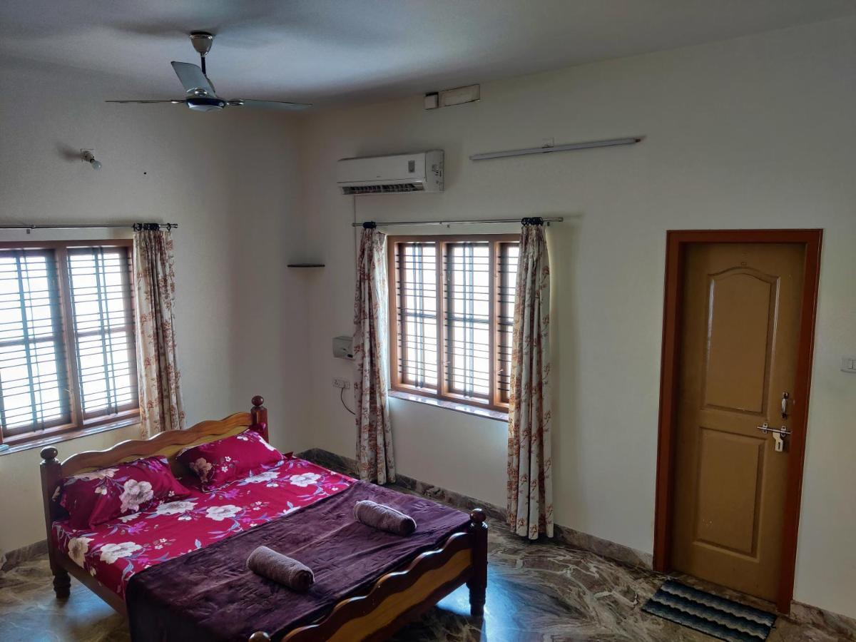 Spacious 3-Bedroom Private Villa In Mangalore - Ideal Getaway For Family And Friends ภายนอก รูปภาพ