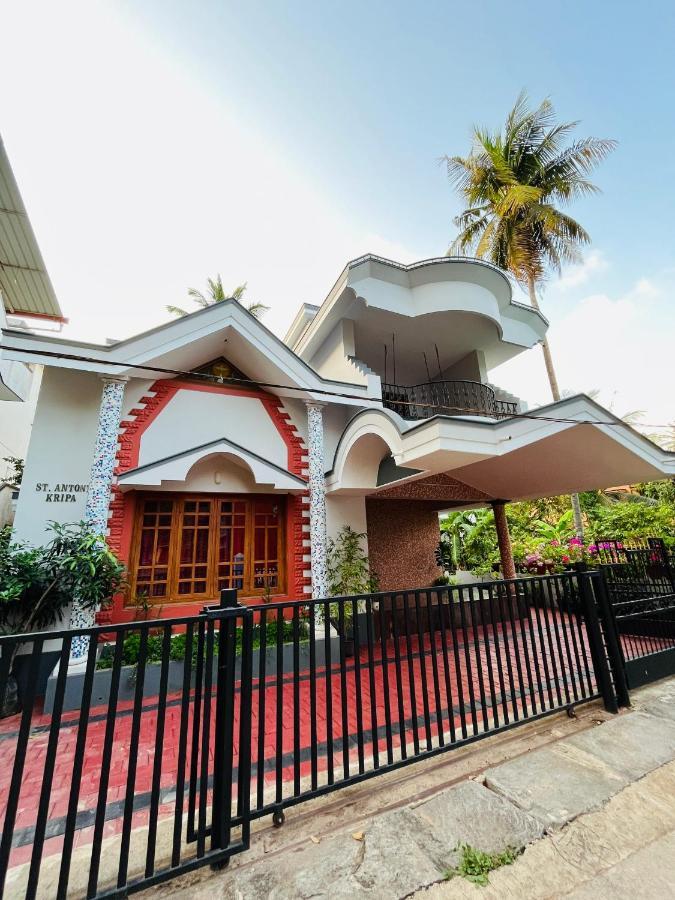 Spacious 3-Bedroom Private Villa In Mangalore - Ideal Getaway For Family And Friends ภายนอก รูปภาพ
